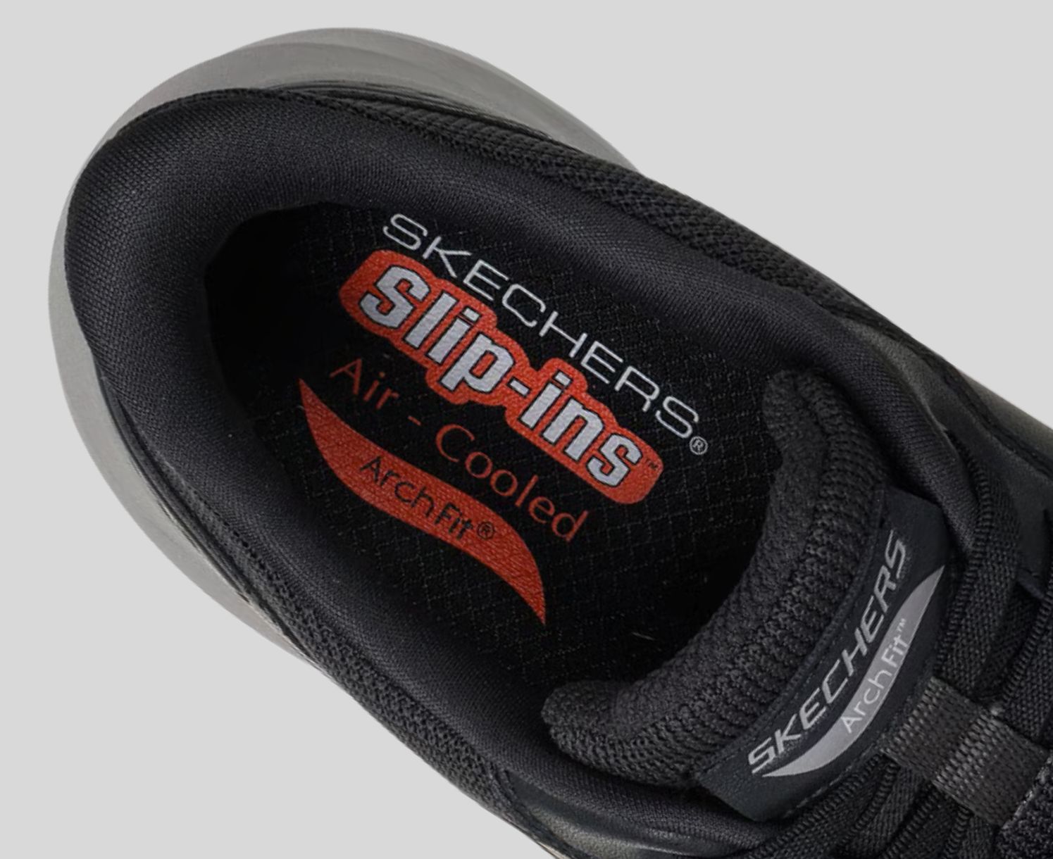 スケッチャーズ スリップインズ：アーチフィット オーヴァン